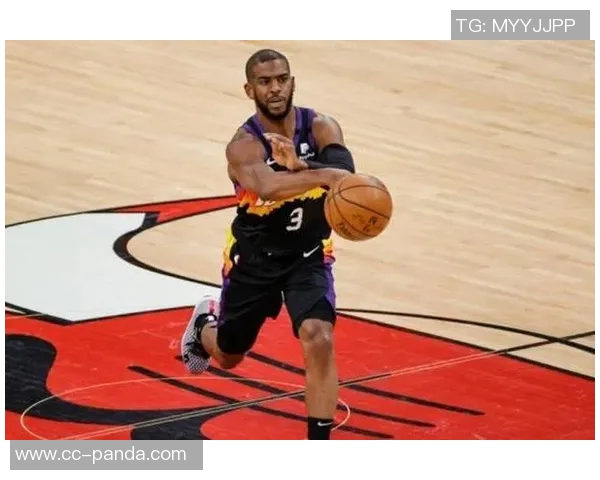 保罗短暂出场7分钟助攻2次全队唯一正负值为正值表现出色