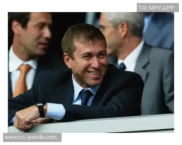 马萨罗回忆03年欧冠决赛点球大战舍瓦冷静主罚成关键