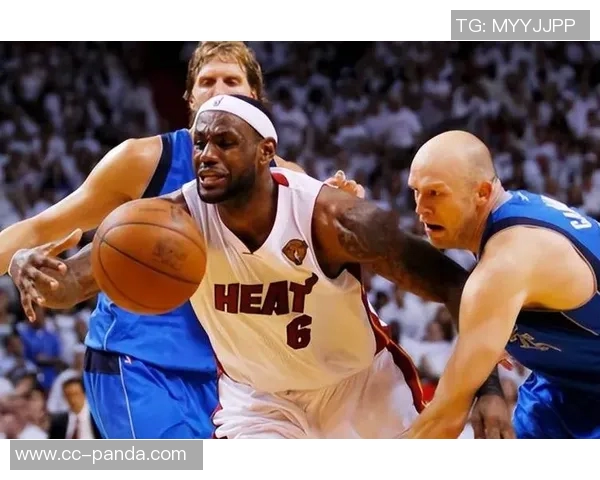 韦德谈文班神秘感称其未来发展难以预测如同外星人般不可思议